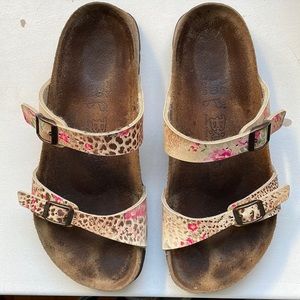 Birkies 2 straps, animal & flower motif